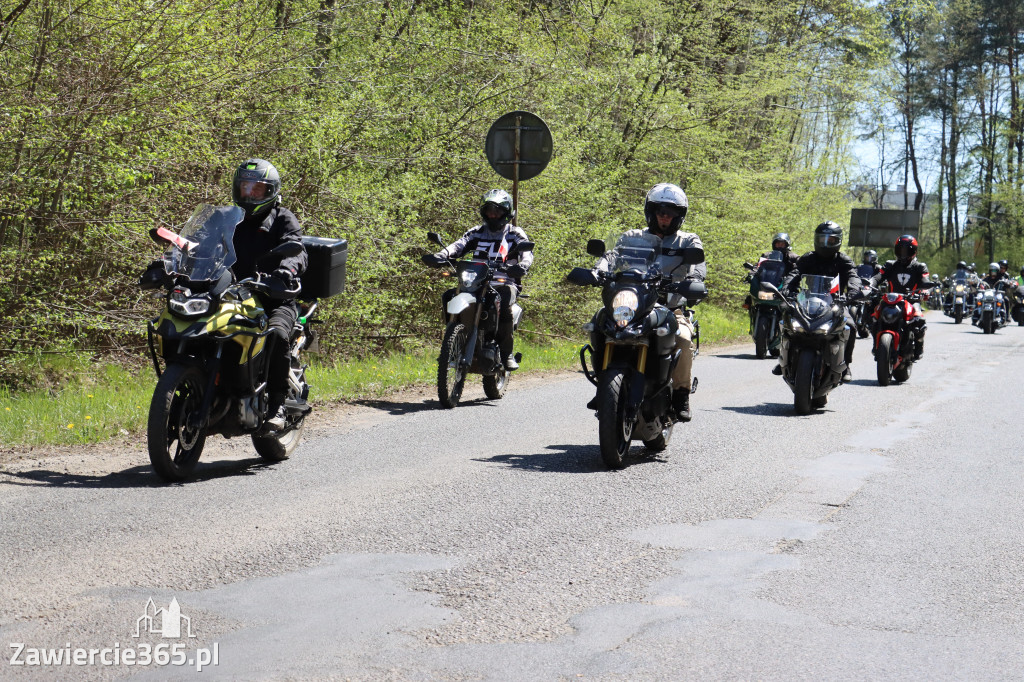 Fotorelacja I: IV Motopiknik w Łazach - parada motocykli