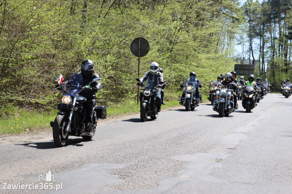 Fotorelacja I: IV Motopiknik w Łazach - parada motocykli