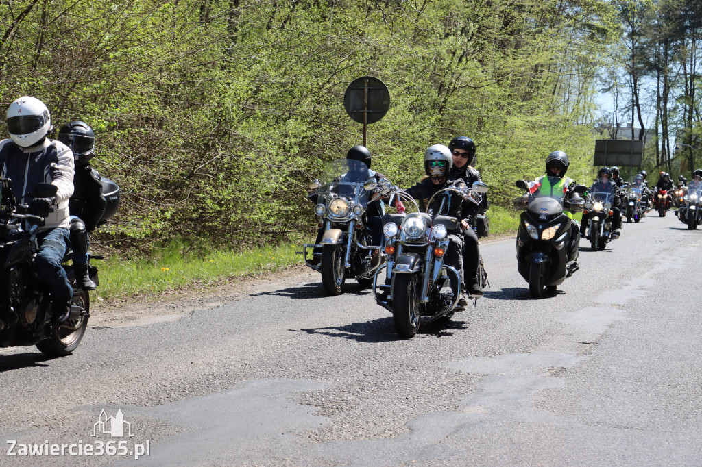 Fotorelacja I: IV Motopiknik w Łazach - parada motocykli