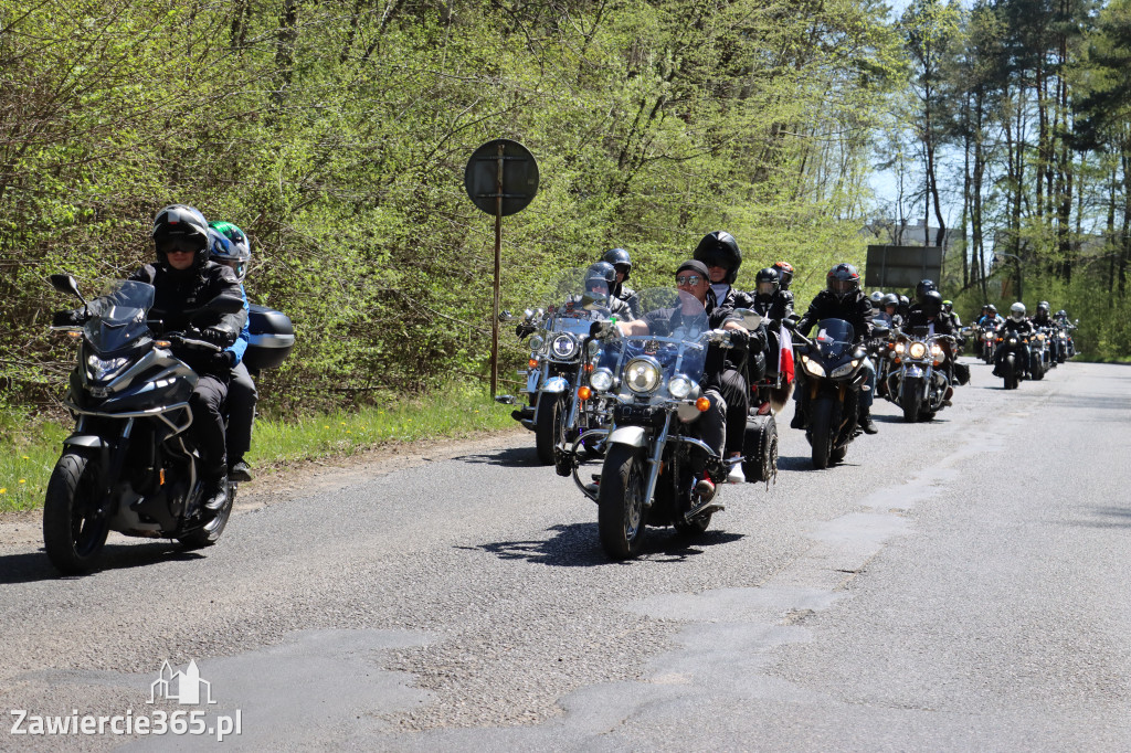 Fotorelacja I: IV Motopiknik w Łazach - parada motocykli