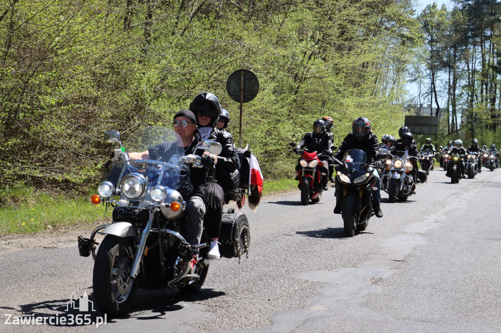 Fotorelacja I: IV Motopiknik w Łazach - parada motocykli