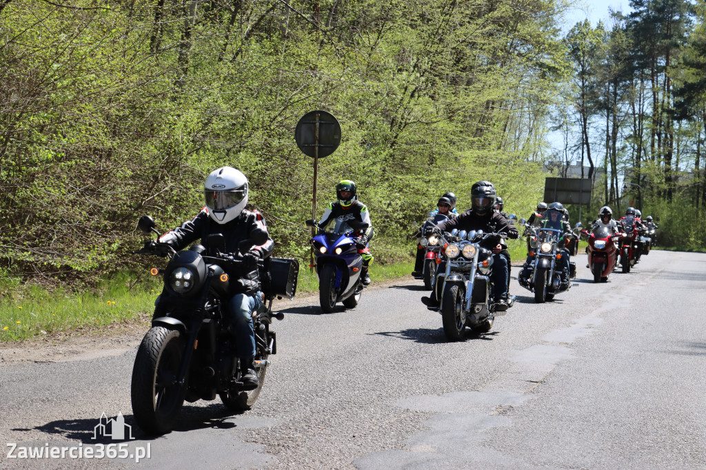 Fotorelacja I: IV Motopiknik w Łazach - parada motocykli
