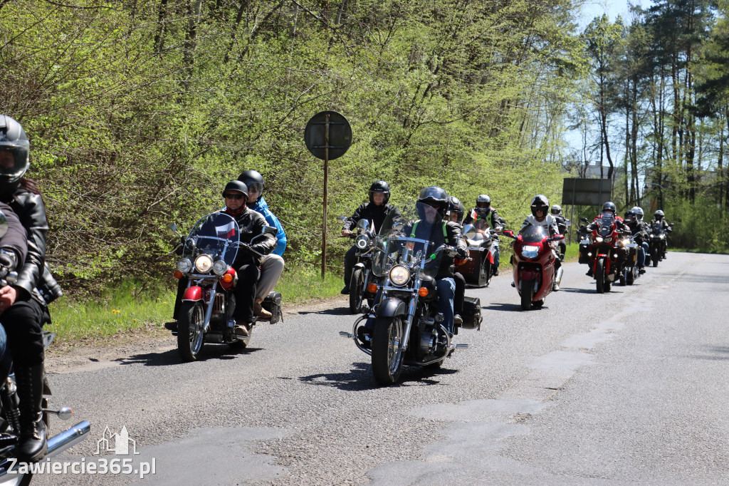 Fotorelacja I: IV Motopiknik w Łazach - parada motocykli