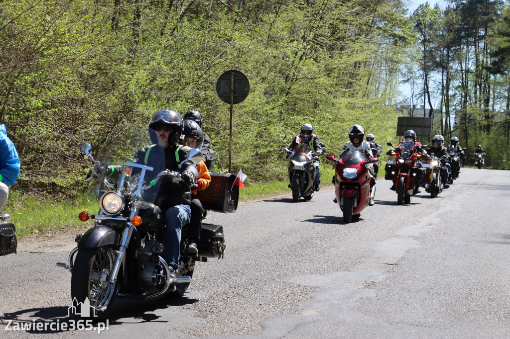 Fotorelacja I: IV Motopiknik w Łazach - parada motocykli