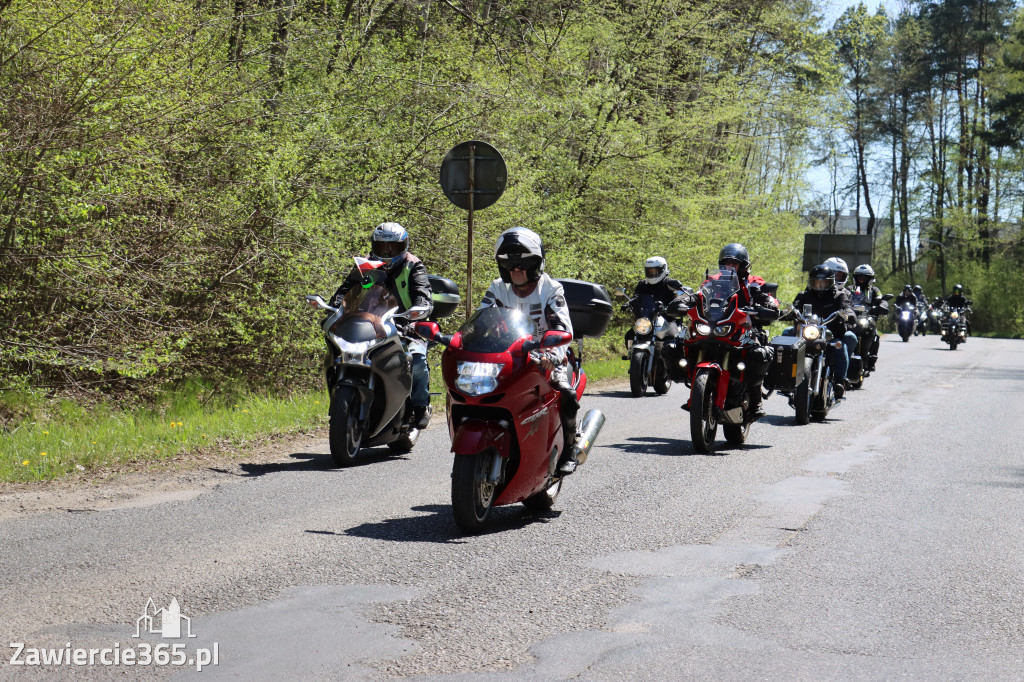 Fotorelacja I: IV Motopiknik w Łazach - parada motocykli