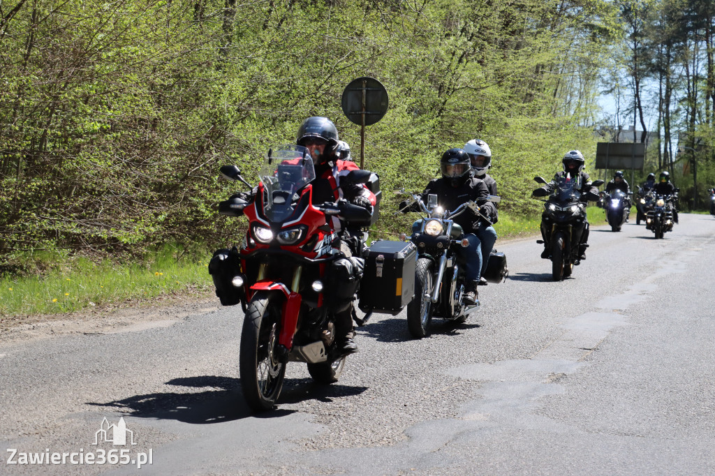 Fotorelacja I: IV Motopiknik w Łazach - parada motocykli