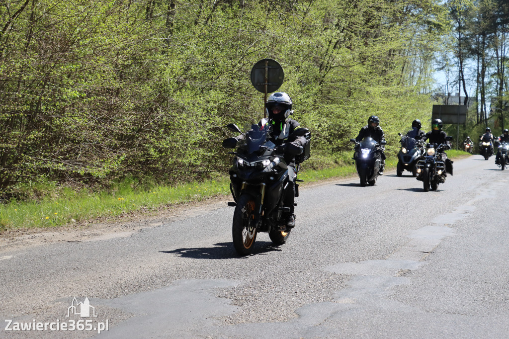 Fotorelacja I: IV Motopiknik w Łazach - parada motocykli