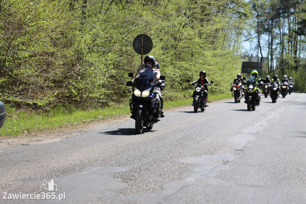 Fotorelacja I: IV Motopiknik w Łazach - parada motocykli