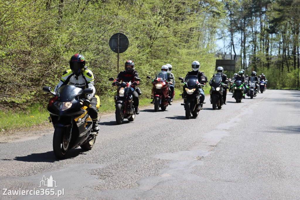 Fotorelacja I: IV Motopiknik w Łazach - parada motocykli