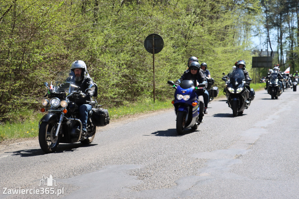 Fotorelacja I: IV Motopiknik w Łazach - parada motocykli