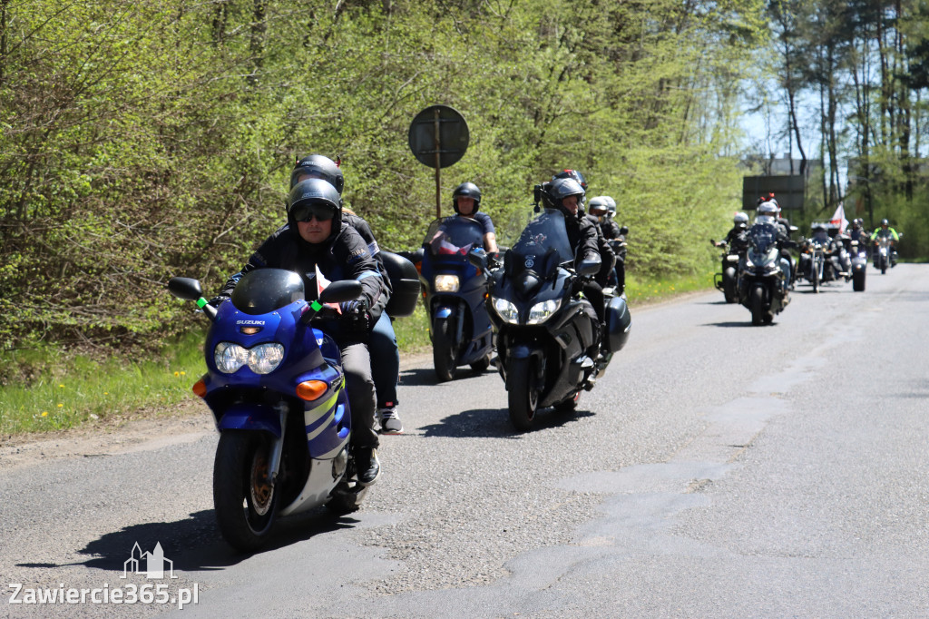 Fotorelacja I: IV Motopiknik w Łazach - parada motocykli