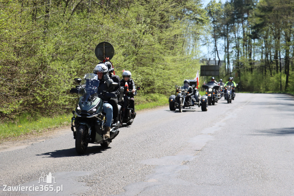 Fotorelacja I: IV Motopiknik w Łazach - parada motocykli