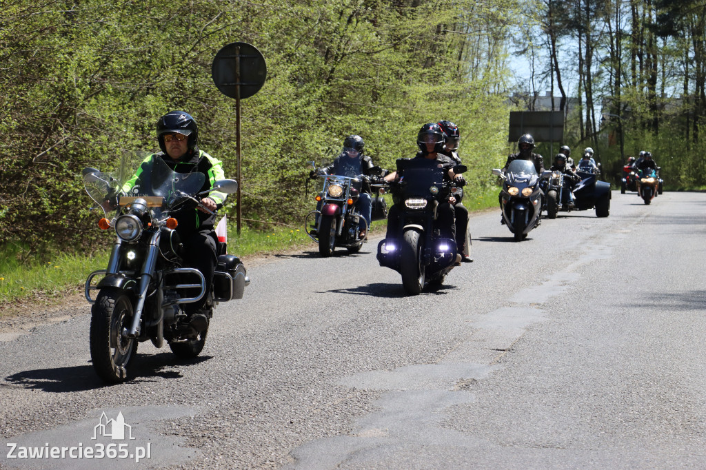 Fotorelacja I: IV Motopiknik w Łazach - parada motocykli