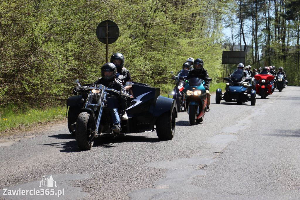 Fotorelacja I: IV Motopiknik w Łazach - parada motocykli