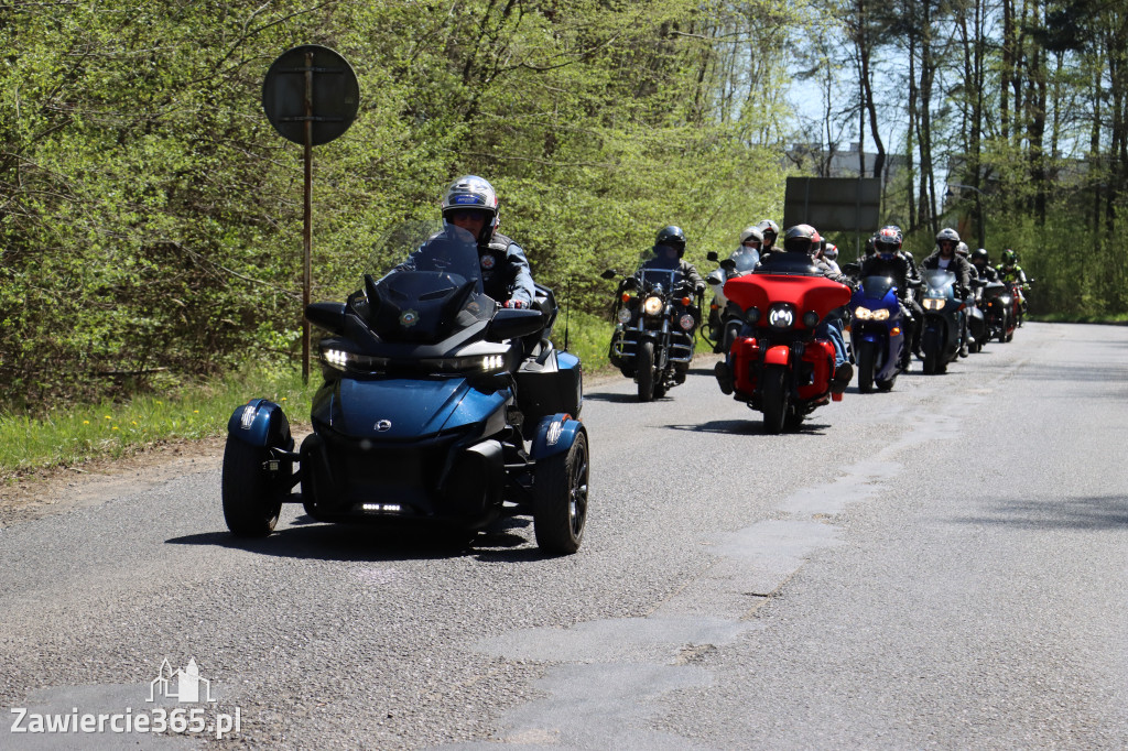 Fotorelacja I: IV Motopiknik w Łazach - parada motocykli