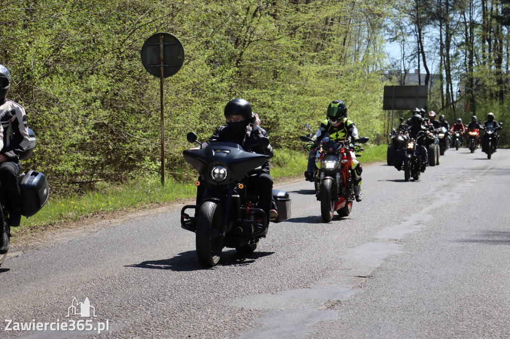 Fotorelacja I: IV Motopiknik w Łazach - parada motocykli