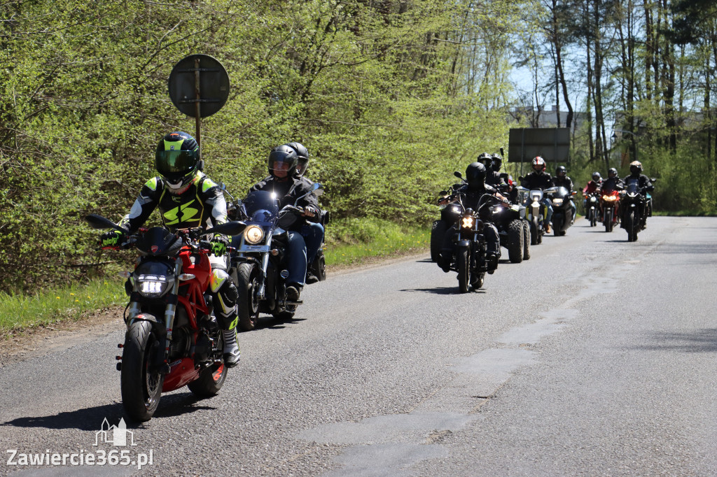 Fotorelacja I: IV Motopiknik w Łazach - parada motocykli