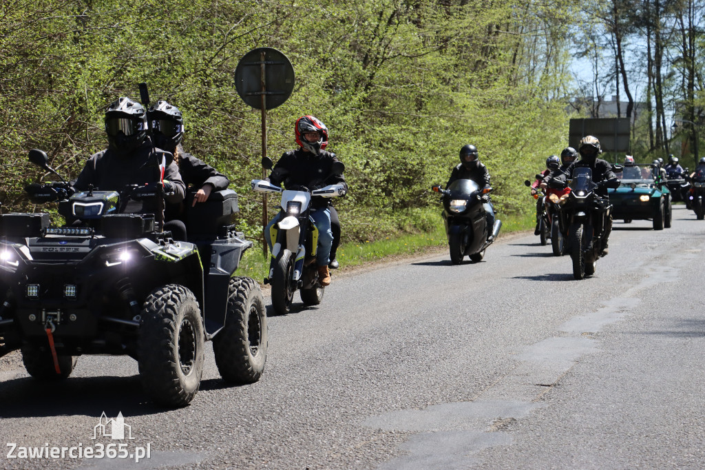 Fotorelacja I: IV Motopiknik w Łazach - parada motocykli