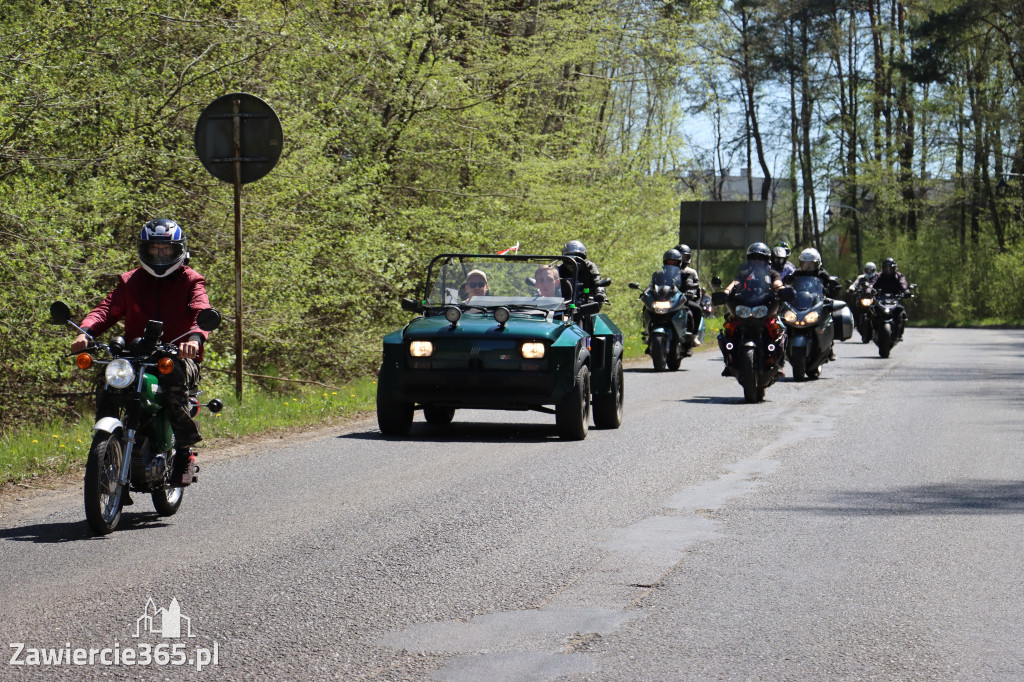 Fotorelacja I: IV Motopiknik w Łazach - parada motocykli