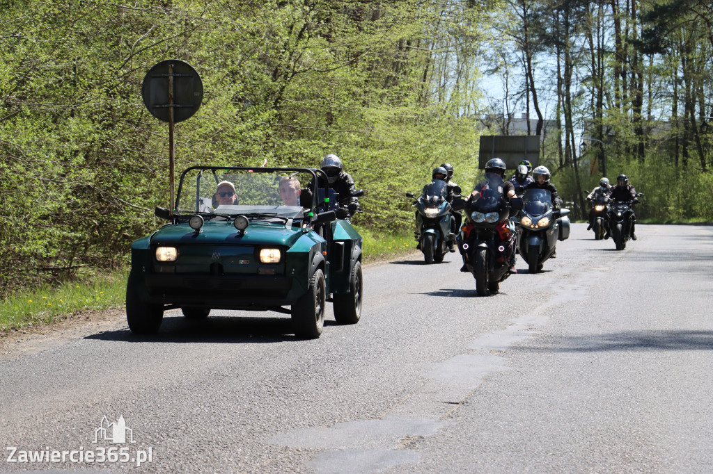 Fotorelacja I: IV Motopiknik w Łazach - parada motocykli