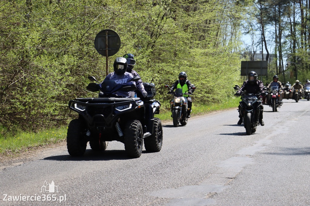 Fotorelacja I: IV Motopiknik w Łazach - parada motocykli