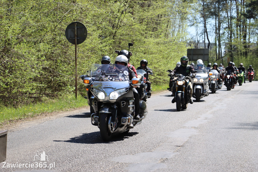 Fotorelacja I: IV Motopiknik w Łazach - parada motocykli