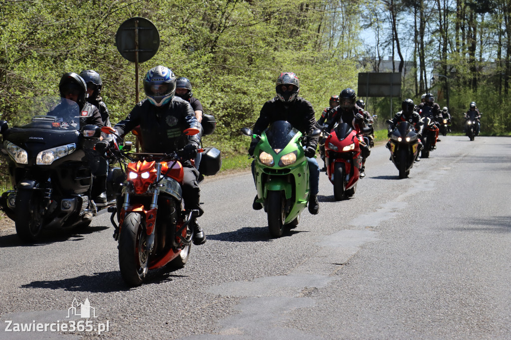 Fotorelacja I: IV Motopiknik w Łazach - parada motocykli