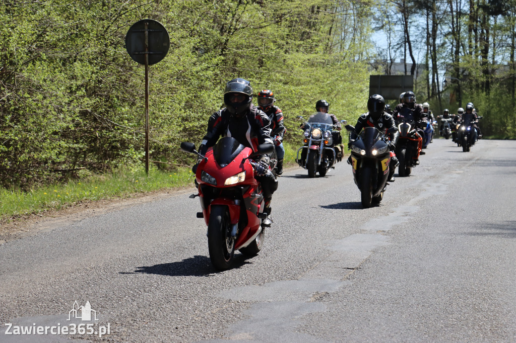 Fotorelacja I: IV Motopiknik w Łazach - parada motocykli