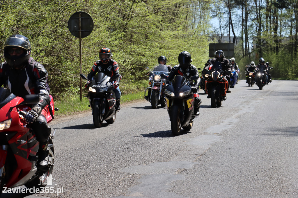 Fotorelacja I: IV Motopiknik w Łazach - parada motocykli
