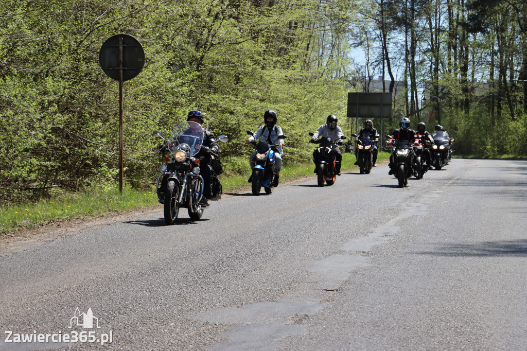 Fotorelacja I: IV Motopiknik w Łazach - parada motocykli
