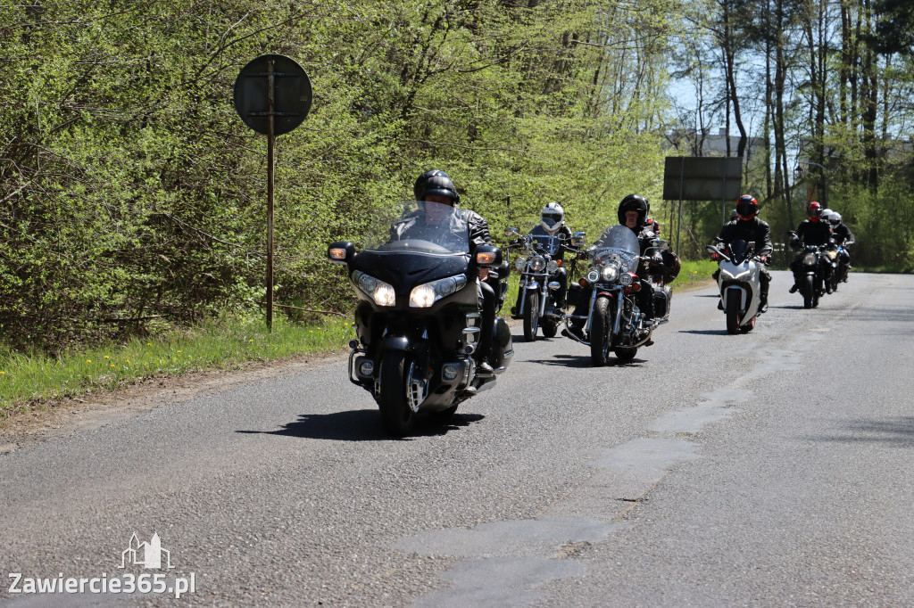 Fotorelacja I: IV Motopiknik w Łazach - parada motocykli