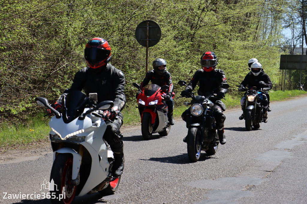 Fotorelacja I: IV Motopiknik w Łazach - parada motocykli