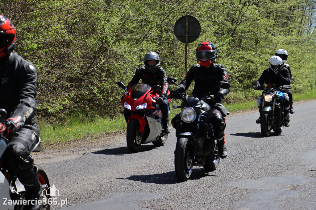 Fotorelacja I: IV Motopiknik w Łazach - parada motocykli