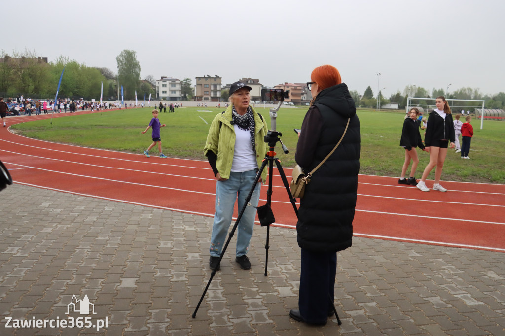 Fotorelacja: Uroczystość otwarcia stadionu miejskiego w Łazach po rewitalizacji