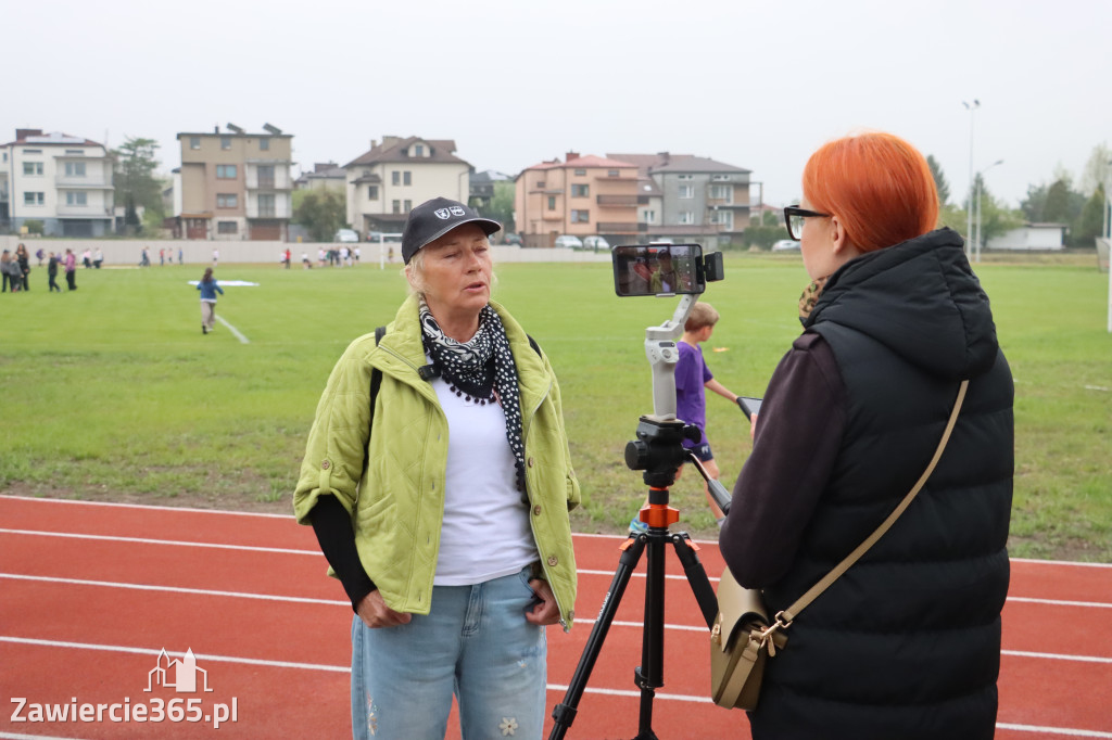 Fotorelacja: Uroczystość otwarcia stadionu miejskiego w Łazach po rewitalizacji