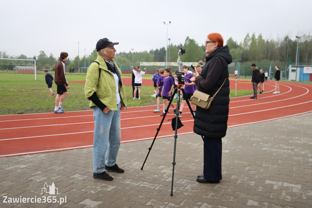 Fotorelacja: Uroczystość otwarcia stadionu miejskiego w Łazach po rewitalizacji