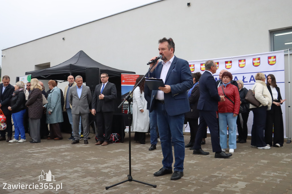 Fotorelacja: Uroczystość otwarcia stadionu miejskiego w Łazach po rewitalizacji