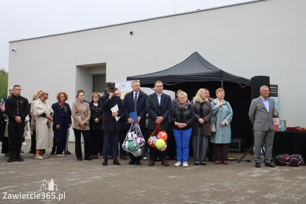 Fotorelacja: Uroczystość otwarcia stadionu miejskiego w Łazach po rewitalizacji