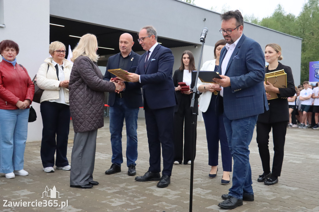 Fotorelacja: Uroczystość otwarcia stadionu miejskiego w Łazach po rewitalizacji