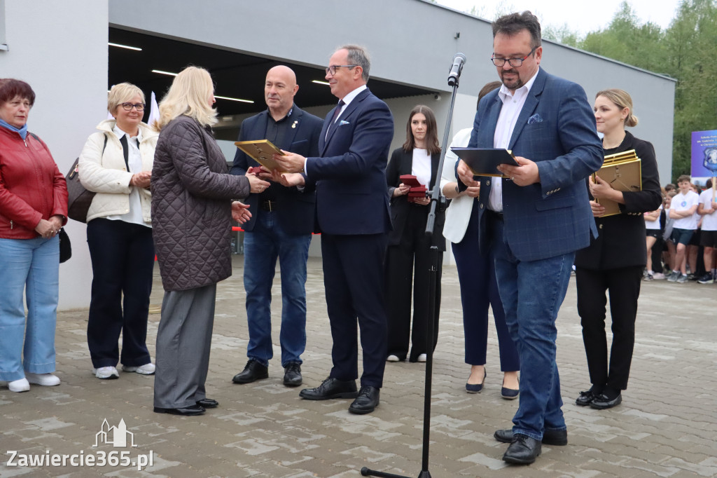 Fotorelacja: Uroczystość otwarcia stadionu miejskiego w Łazach po rewitalizacji