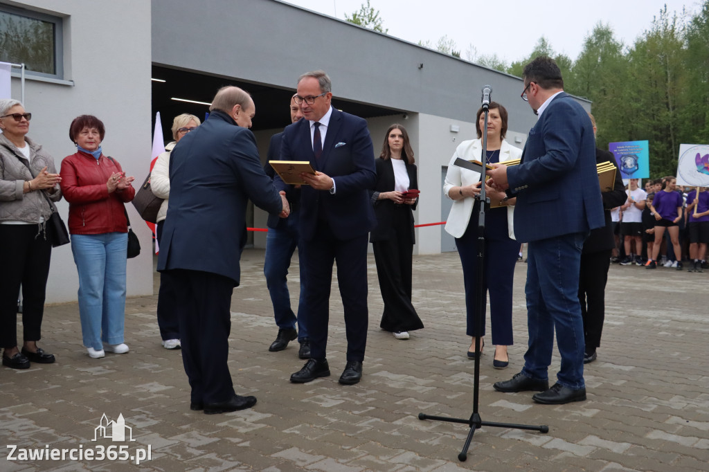 Fotorelacja: Uroczystość otwarcia stadionu miejskiego w Łazach po rewitalizacji