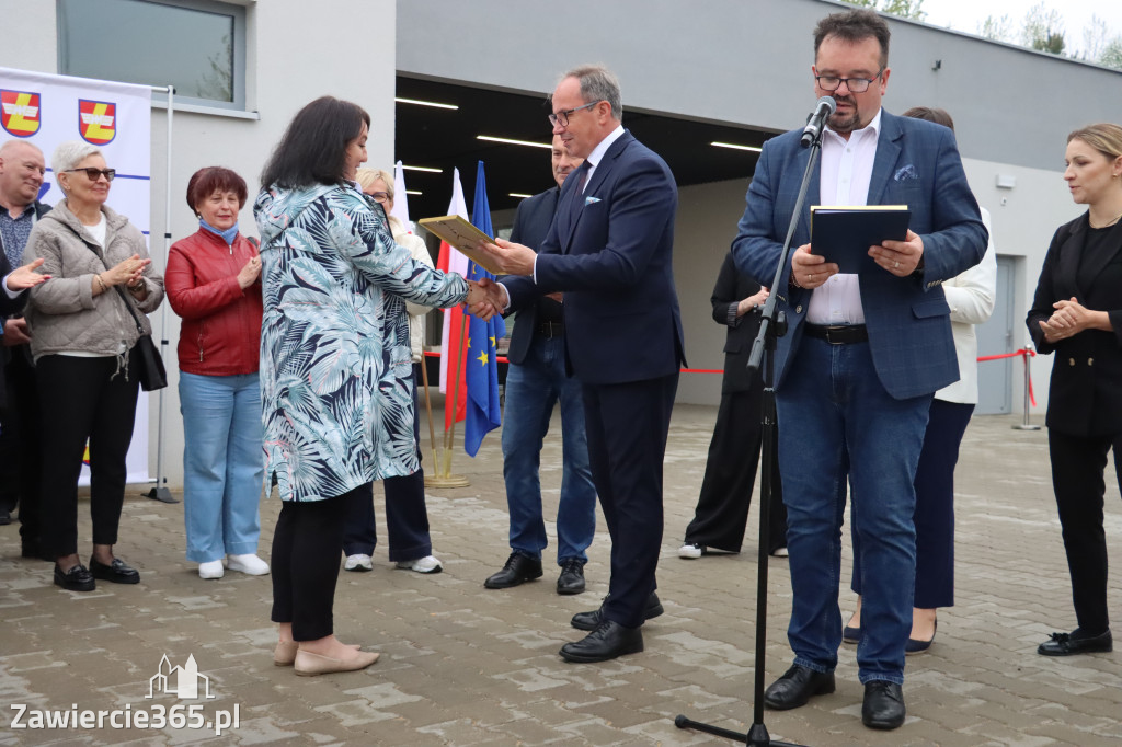 Fotorelacja: Uroczystość otwarcia stadionu miejskiego w Łazach po rewitalizacji