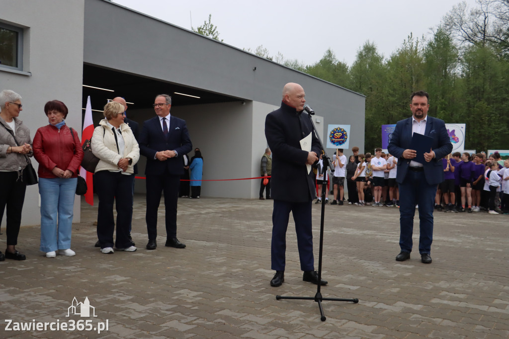 Fotorelacja: Uroczystość otwarcia stadionu miejskiego w Łazach po rewitalizacji