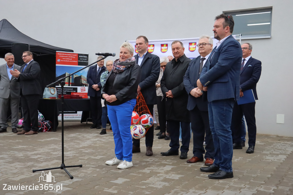 Fotorelacja: Uroczystość otwarcia stadionu miejskiego w Łazach po rewitalizacji