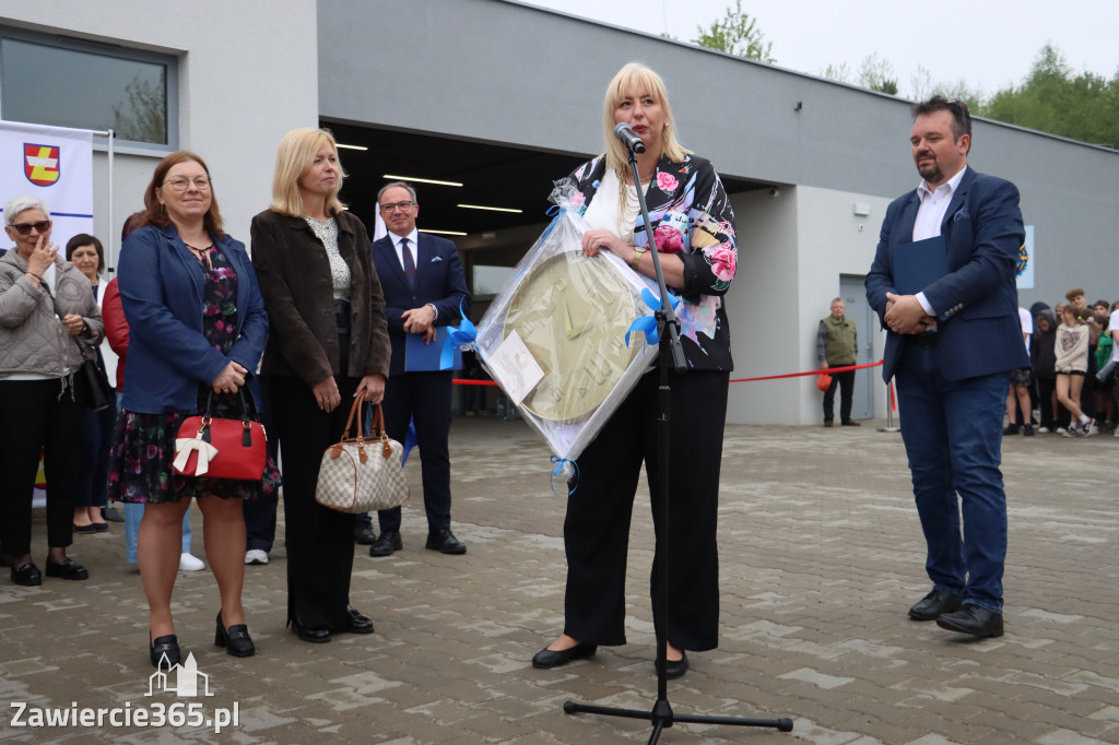 Fotorelacja: Uroczystość otwarcia stadionu miejskiego w Łazach po rewitalizacji
