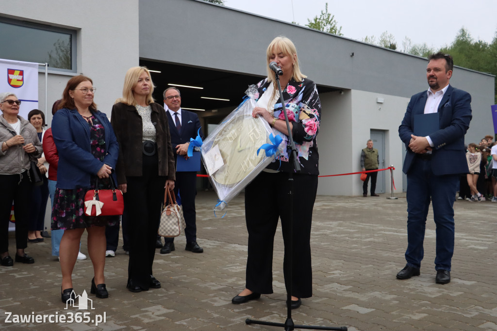 Fotorelacja: Uroczystość otwarcia stadionu miejskiego w Łazach po rewitalizacji
