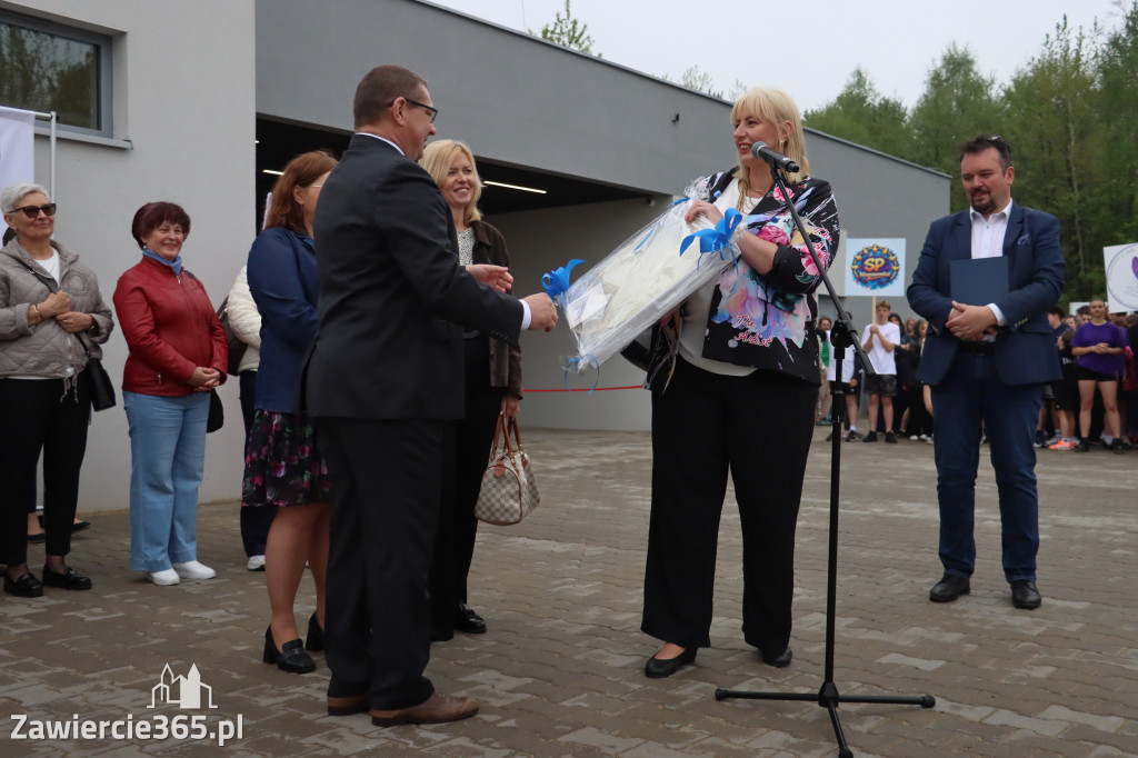 Fotorelacja: Uroczystość otwarcia stadionu miejskiego w Łazach po rewitalizacji
