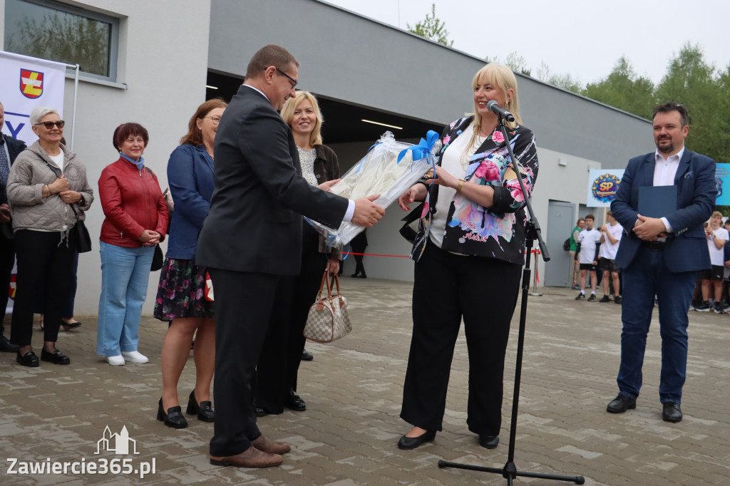 Fotorelacja: Uroczystość otwarcia stadionu miejskiego w Łazach po rewitalizacji