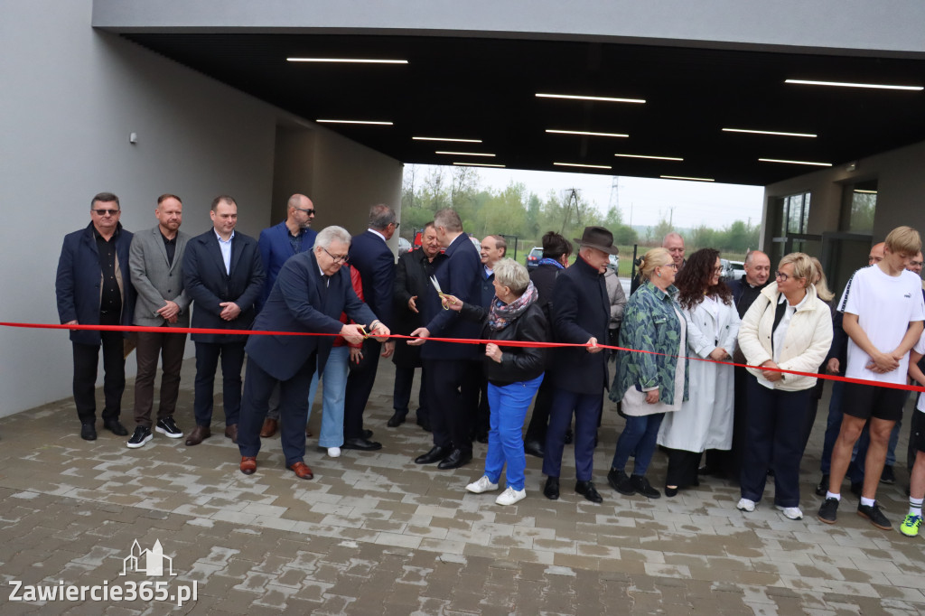 Fotorelacja: Uroczystość otwarcia stadionu miejskiego w Łazach po rewitalizacji