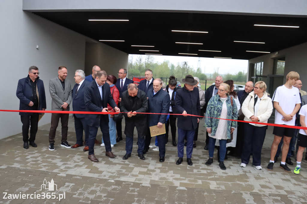 Fotorelacja: Uroczystość otwarcia stadionu miejskiego w Łazach po rewitalizacji